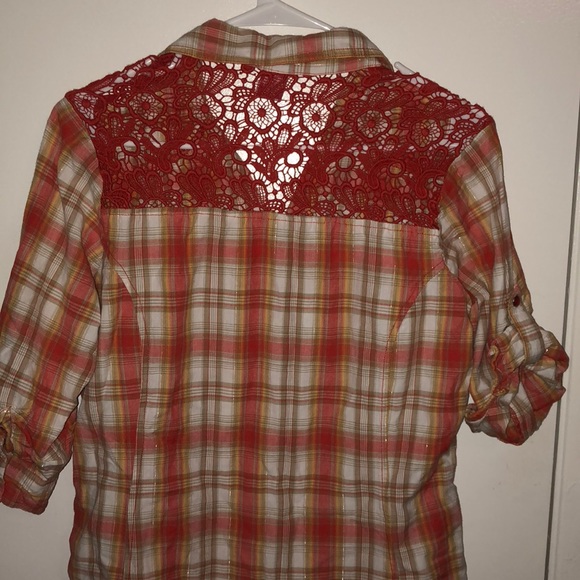 Red Ranch 1/4 sleeve snap down - Picture 6 of 6